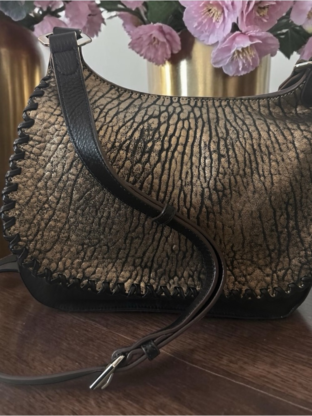 Oryany CROSSBODY in Metallic & Black leather | Whipped Stitching | Dust Bag - Picture 5 of 16